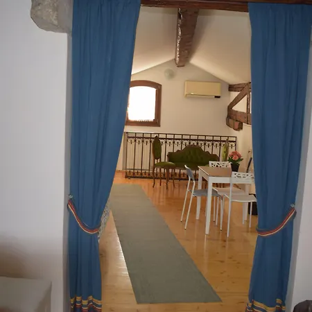 בית הארחה Casa Roma 3*