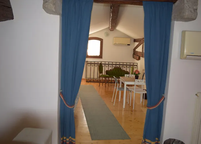 Pensión Casa Roma 3*